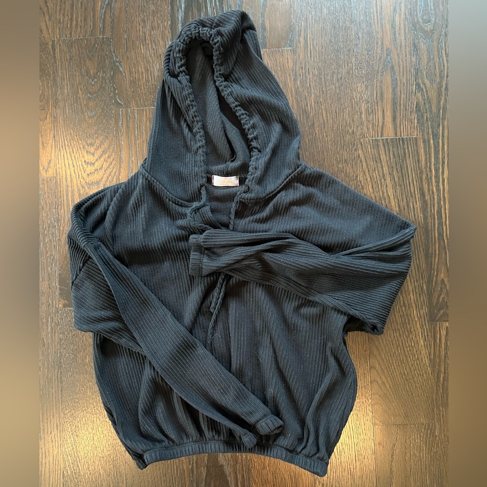 Altar’d State black ribbed sweatshirt